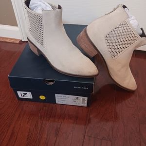 Cole Haan Val Bootie Birch Suede 10